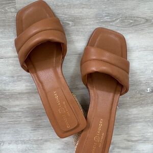 Chinese Laundry Women's Brown Slide Sandals